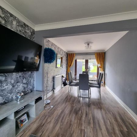 Private Room City Skyline And Mountain Views Close Too Belfast Centre And Airports Free Parking Esterno foto
